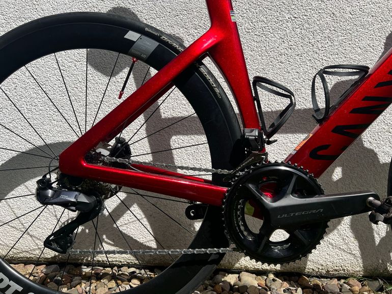 Used Canyon Aeroad CF SLX 8 Di2 2025 2025 Road & Gravel, Red — image 3 of 14
