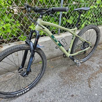 Used GT Zaskar LT Expert 2022 2022 Mountainbike, Green, 29 — image 2 of 6