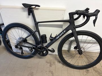 Used Scott Addict 30 2026 2026 Road & Gravel