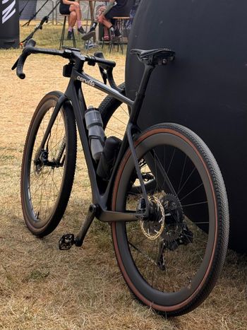 Used Cervélo Áspero 5 SRAM Force XPLR ETap AXS 2024 2024 Road & Gravel — image 2 of 4