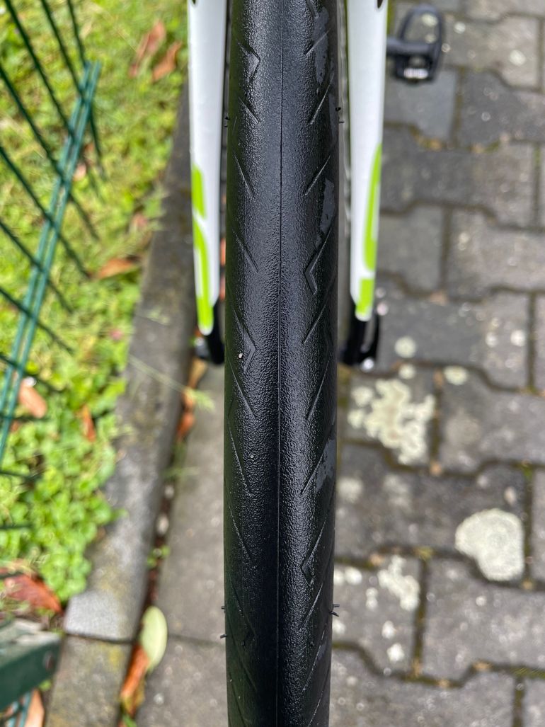 Used Cannondale CAAD 10 2014 Road & Gravel, Weiß — image 15 of 16