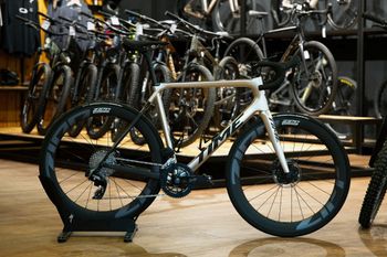 Used Time Rival AXS Zipp 404 2025 Road & Gravel