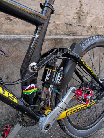 Scott Genius MC 10 2008 Mountainbike d'occasion — image 10 sur 12