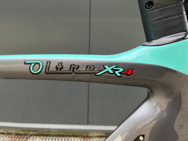 Used Bianchi XR4 Campagnolo Super Record EPS 2021 2021 Road & Gravel — image 4 of 9