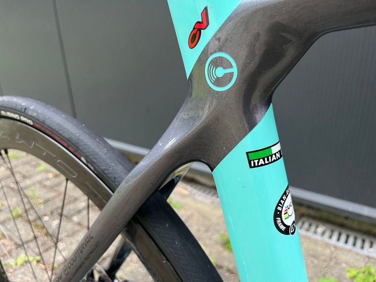 Used Bianchi XR4 Campagnolo Super Record EPS 2021 2021 Road & Gravel — image 7 of 9
