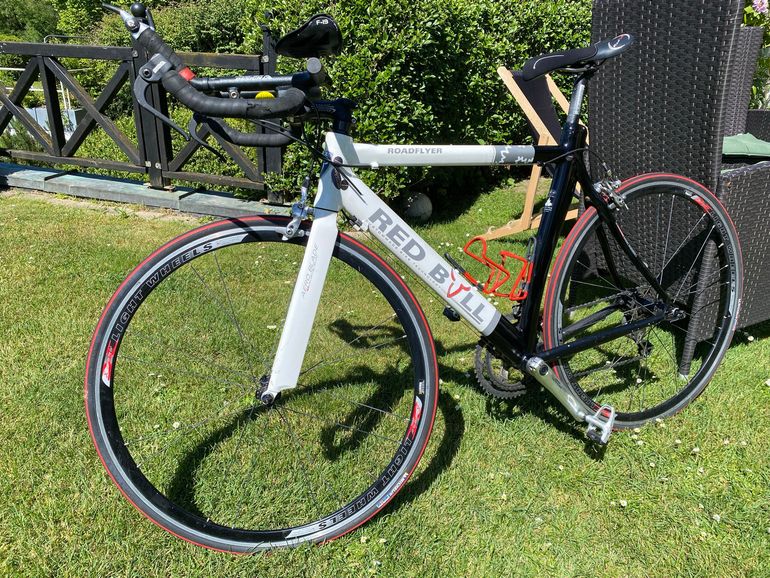 Used Red Bull (Rose) Red Bull (Rose) Custom Shimano Ultegra 2013 Road & Gravel, White — image 3 of 3