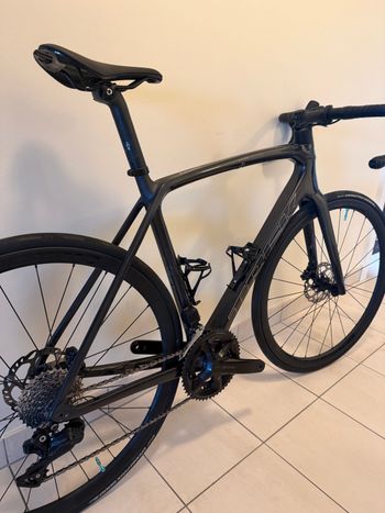 Used Trek Émonda SL 6 Pro Di2 2023 2023 Road & Gravel, Black — image 2 of 5