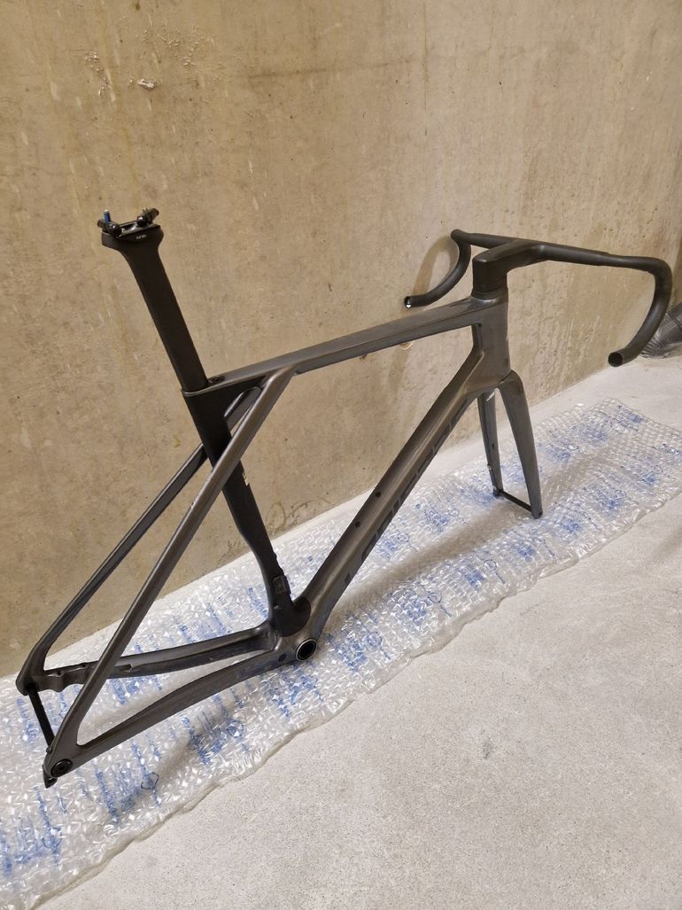 Used Lapierre Xelius Frameset 2025 Road & Gravel — image 3 of 6