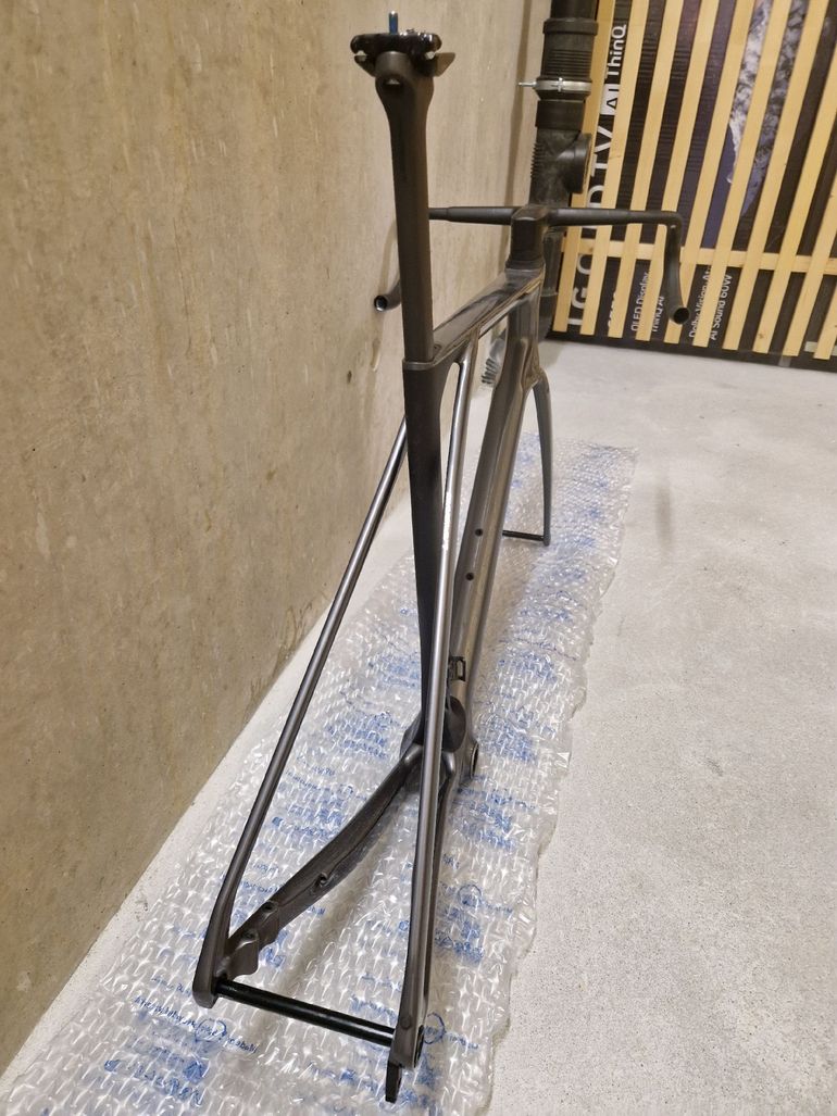 Used Lapierre Xelius Frameset 2025 Road & Gravel — image 5 of 6