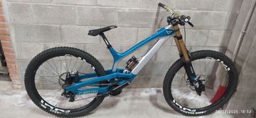YT Industries TUES 29 CF Pro Race 2019 2019 MTB usato