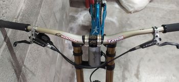Used YT Industries TUES 29 CF Pro Race 2019 2019 Mountainbike — image 5 of 9