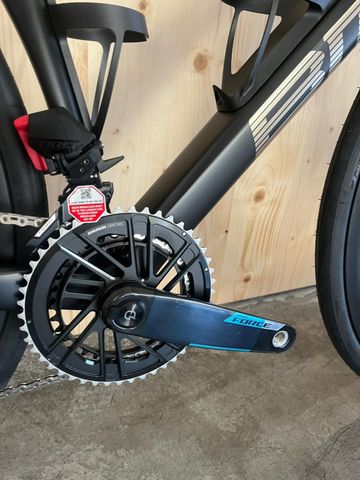 Used BMC Roadmachine 01 THREE 2026 2026 Road & Gravel, Black — image 5 of 7