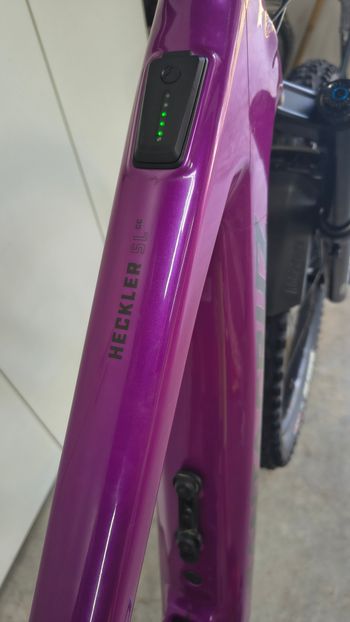 Used Santa Cruz Heckler SL X0 AXS RSV / Carbon CC 2024 2024 Mountainbike, Purple, 29, 27.5 — image 11 of 15