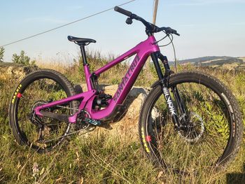 Used Santa Cruz Heckler SL X0 AXS RSV / Carbon CC 2024 2024 Mountainbike, Purple, 29, 27.5 — image 2 of 15