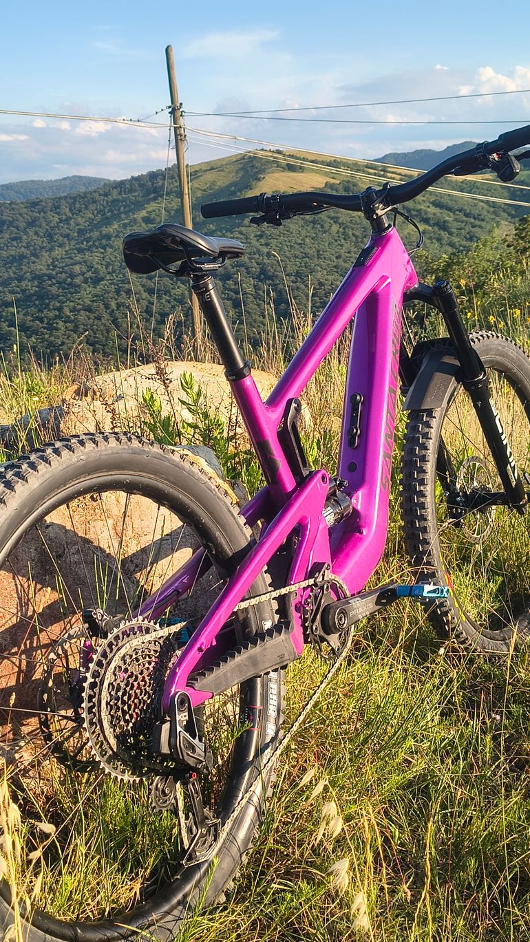 Used Santa Cruz Heckler SL X0 AXS RSV / Carbon CC 2024 2024 Mountainbike, Purple, 29, 27.5 — image 3 of 15