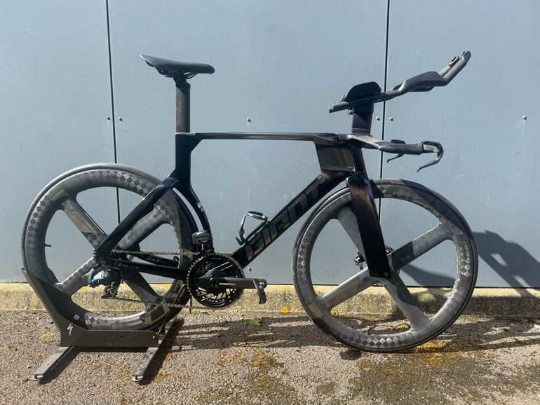 Used Giant Trinity Advanced SL 0 2025 2025 Road & Gravel, Nero — image 1 of 4