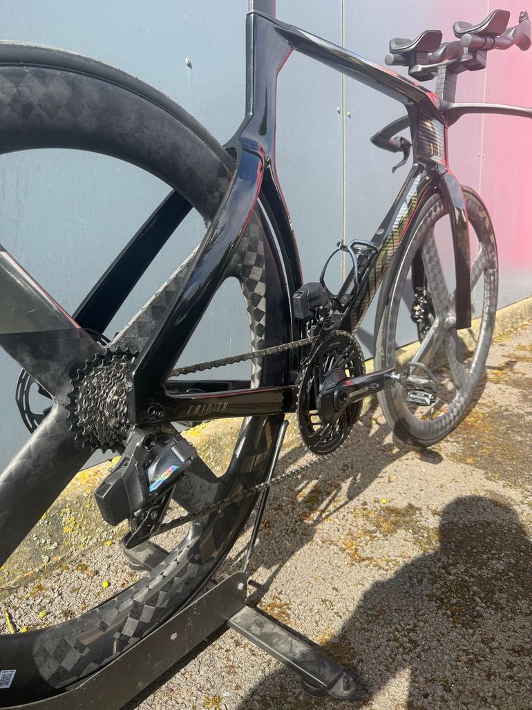 Used Giant Trinity Advanced SL 0 2025 2025 Road & Gravel, Nero — image 4 of 4