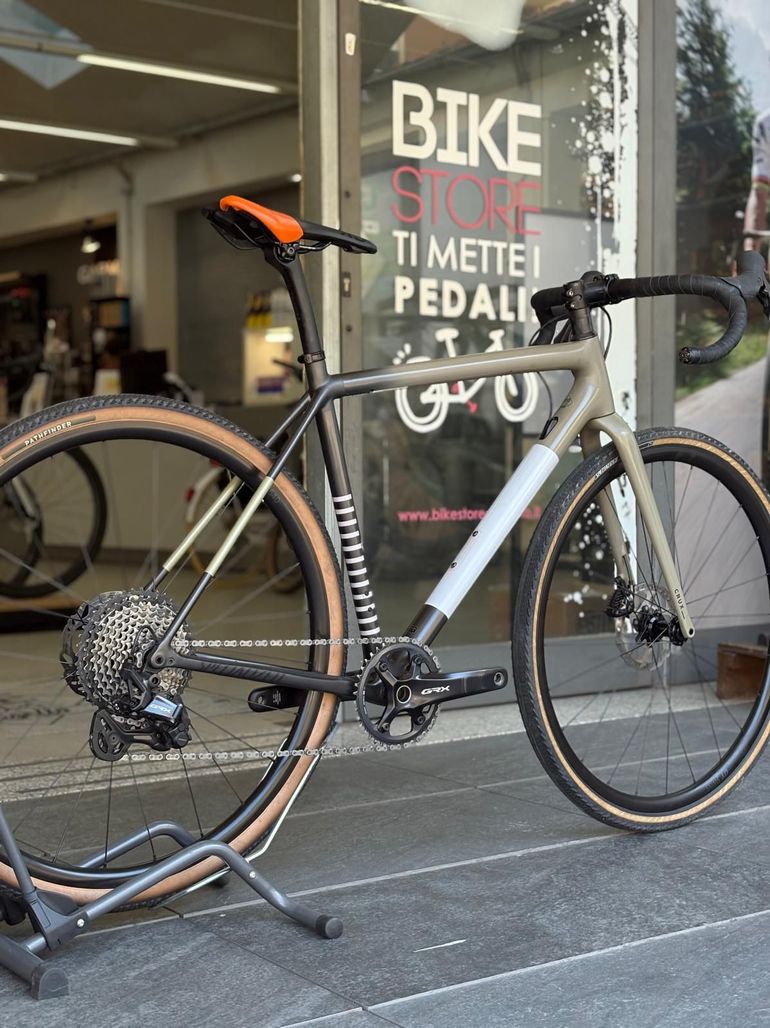 Used Specialized Crux Comp 2022 2022 Road & Gravel — image 4 of 5