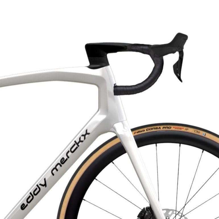 Used Eddy Merckx Eddy Merckx 525 105 Di2 2x12v 2025 Road & Gravel, White — image 4 of 4