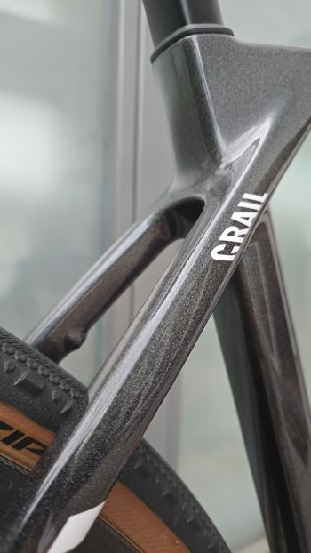 Used Canyon Grail CFR XPLR 2025 2025 Road & Gravel, Negro — image 16 of 23