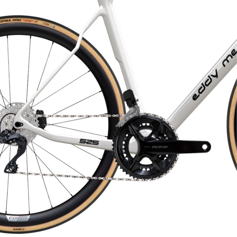 Used Eddy Merckx Eddy Merckx 525 105 Di2 2x12v 2025 Road & Gravel, White — image 3 of 4