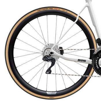 Used Eddy Merckx Eddy Merckx 525 105 Di2 2x12v 2025 Road & Gravel, White — image 2 of 4