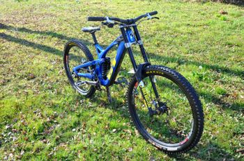 Used GT Fury Shimano ZEE 2022 Mountainbike, Blue — image 2 of 5