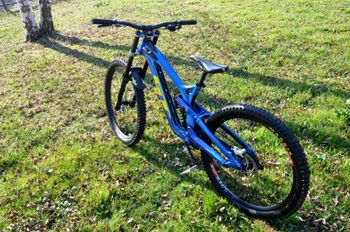 Used GT Fury Shimano ZEE 2022 Mountainbike, Blue — image 4 of 5