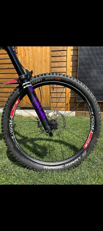 Used YT Industries Tues Base AL 27 2021 2021 Mountainbike, Light Gray, 27.5 — image 8 of 11