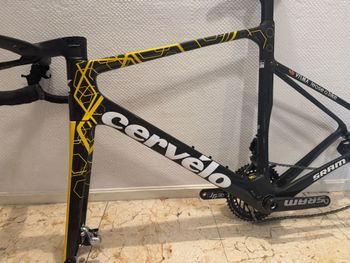 Used Cervélo Soloist Frameset 2024 Frameset 2024 Road & Gravel, Orange — image 6 of 9