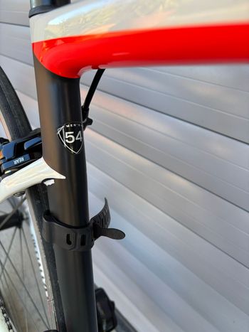 Used Specialized Tarmac Campagnolo Record EPS 2019 Road & Gravel, White — image 5 of 8