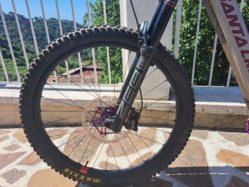 Used Santa Cruz Vala 70 2026 2026 Mountainbike, Light Gray, 29, 27.5 — image 3 of 4