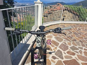Used Santa Cruz Vala 70 2026 2026 Mountainbike, Light Gray, 29, 27.5 — image 4 of 4