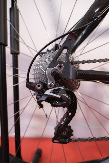 Used Carlucci C27.5 2024 Mountainbike, Black — image 3 of 5