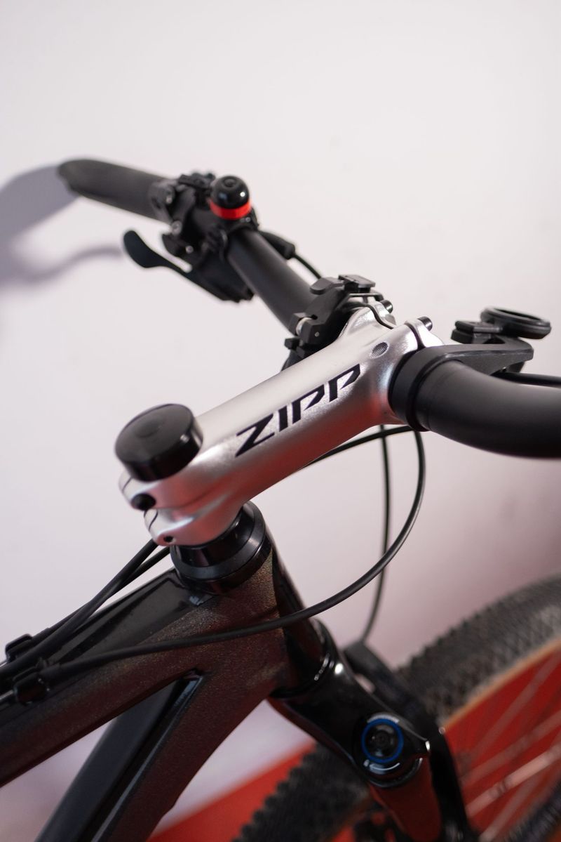 Used Carlucci C27.5 2024 Mountainbike, Black — image 5 of 5