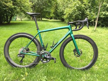 Used Specialized Aethos Comp - Shimano 105 Di2 2024 2024 Road & Gravel