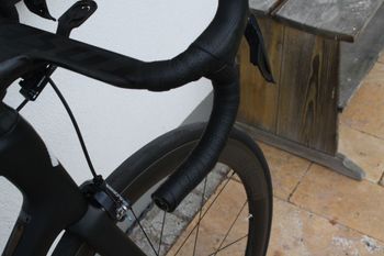 Used Specialized Tarmac Shimano Ultegra Di2 2019 Road & Gravel — image 6 of 6