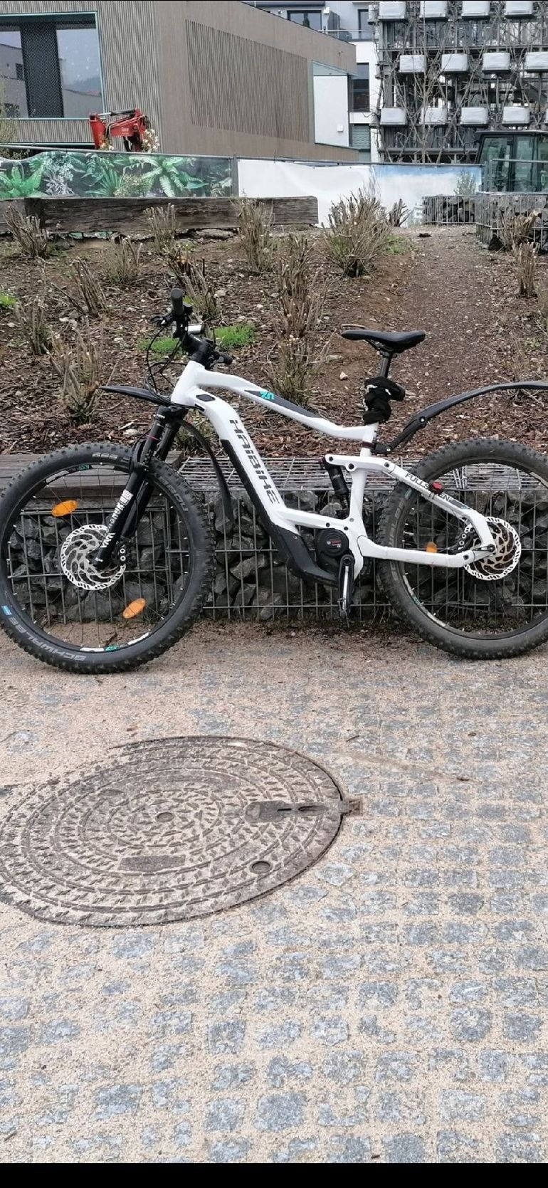 Used Haibike FullSeven 7 2021 2021 Mountainbike, Weiß, 27.5 — image 3 of 4