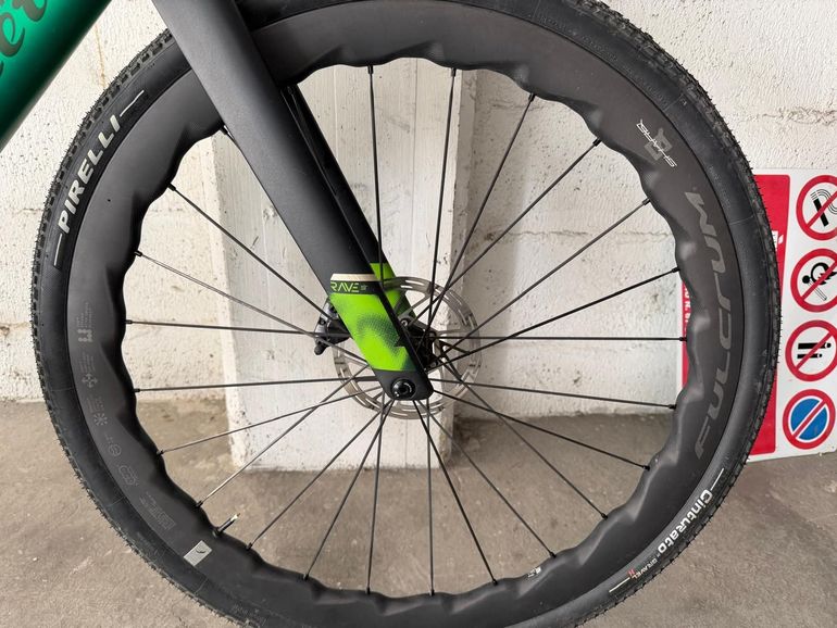 Used Wilier Rave SLR ID2 SRAM FORCE XPLR AXS E1 1x13S 2025 2025 Road & Gravel, Verde — image 4 of 8