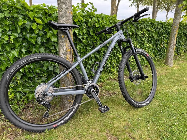 Used Trek X-Caliber 9 2019 2019 Mountainbike — image 1 of 8