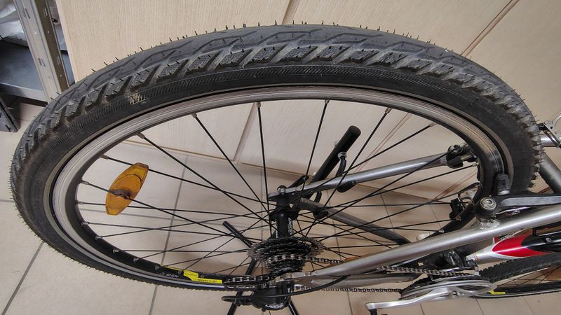 Used Trek 7300 FX 2006 Urban, Black — image 4 of 6