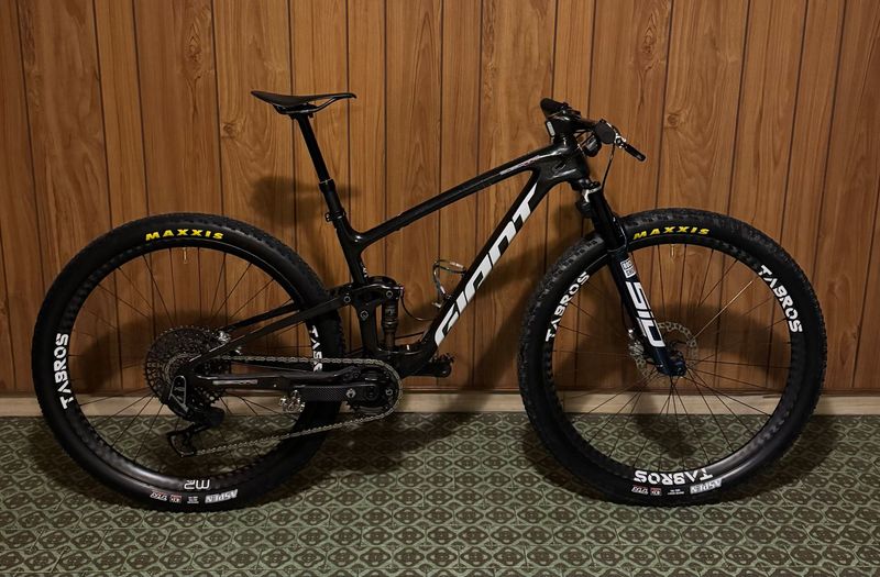 Used Giant Anthem Advanced, Pro 29 Frame 2022 Frameset 2022 Mountainbike, Black, 29 — image 1 of 4