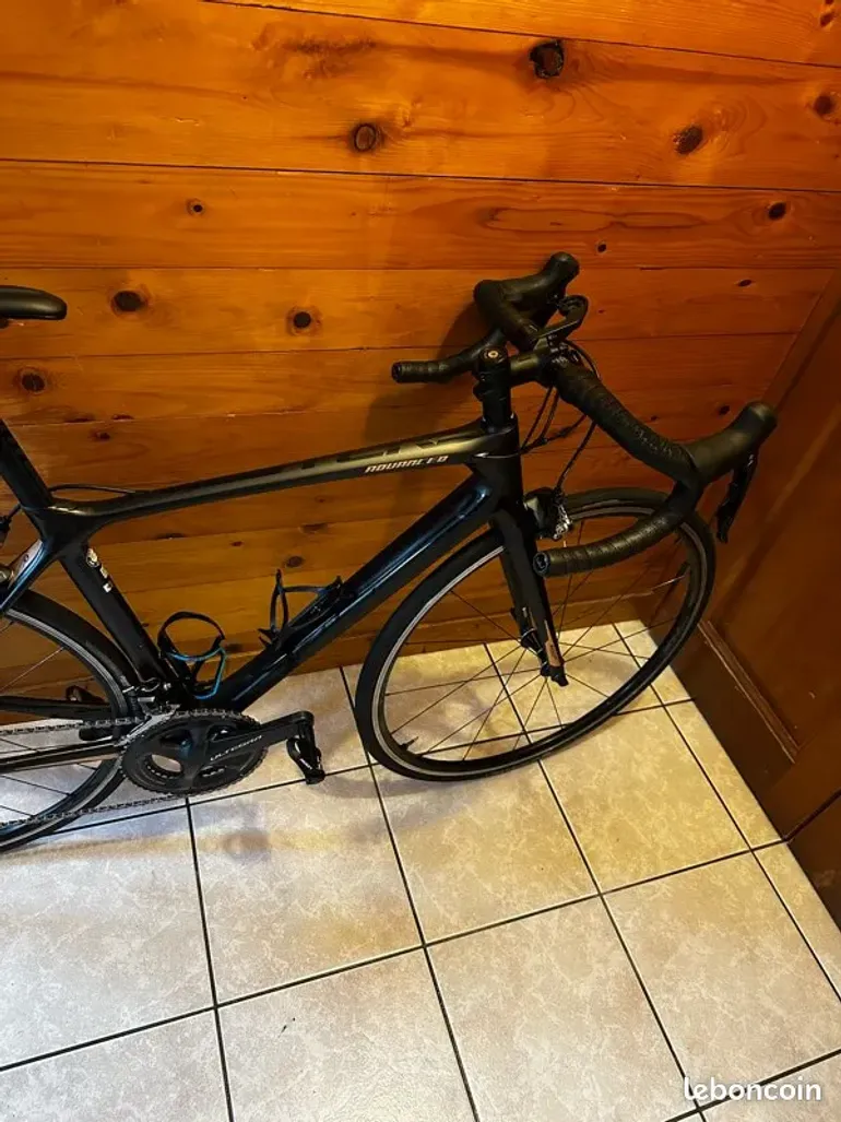 Used Giant Giant Advanced Tcr 2017 Road & Gravel, Schwarz — image 2 of 6