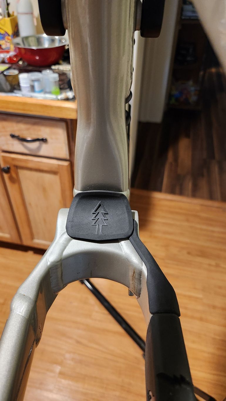 Used Marin Alpine Trail XR 2025 Frameset 2025 Mountainbike, Light Gray, 29, 27.5 — image 7 of 11