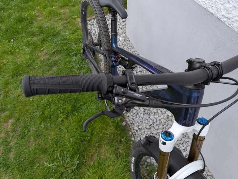 Used CUBE AMS HYBRID Shimano Deore XT 2025 Mountainbike, Blue — image 15 of 17