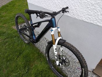 Used CUBE AMS HYBRID Shimano Deore XT 2025 Mountainbike, Blue — image 2 of 17