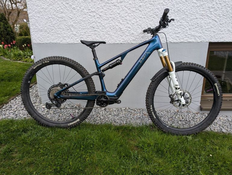 Used CUBE AMS HYBRID Shimano Deore XT 2025 Mountainbike, Blue — image 1 of 17