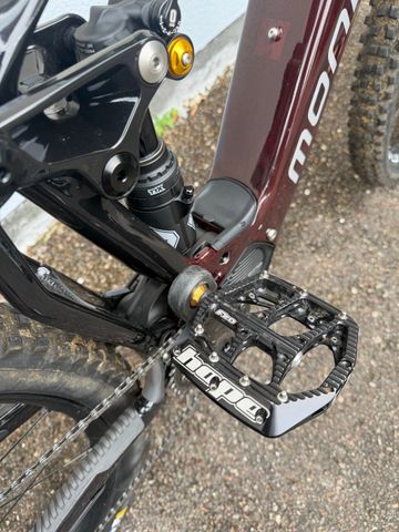 Mondraker CRUSHER RR 2024 2024 Mountainbike d'occasion — image 3 sur 5