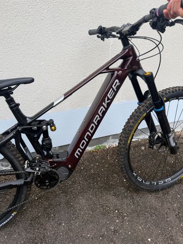 Mondraker CRUSHER RR 2024 2024 Mountainbike d'occasion — image 1 sur 5