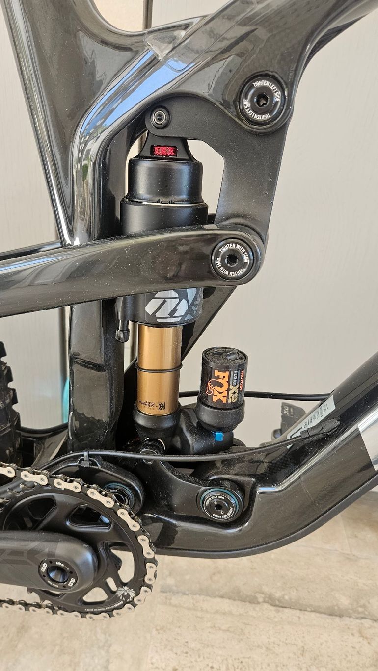 Used Propain Spindrift CF 29 Performance 2023 2023 Mountainbike, Black — image 10 of 12